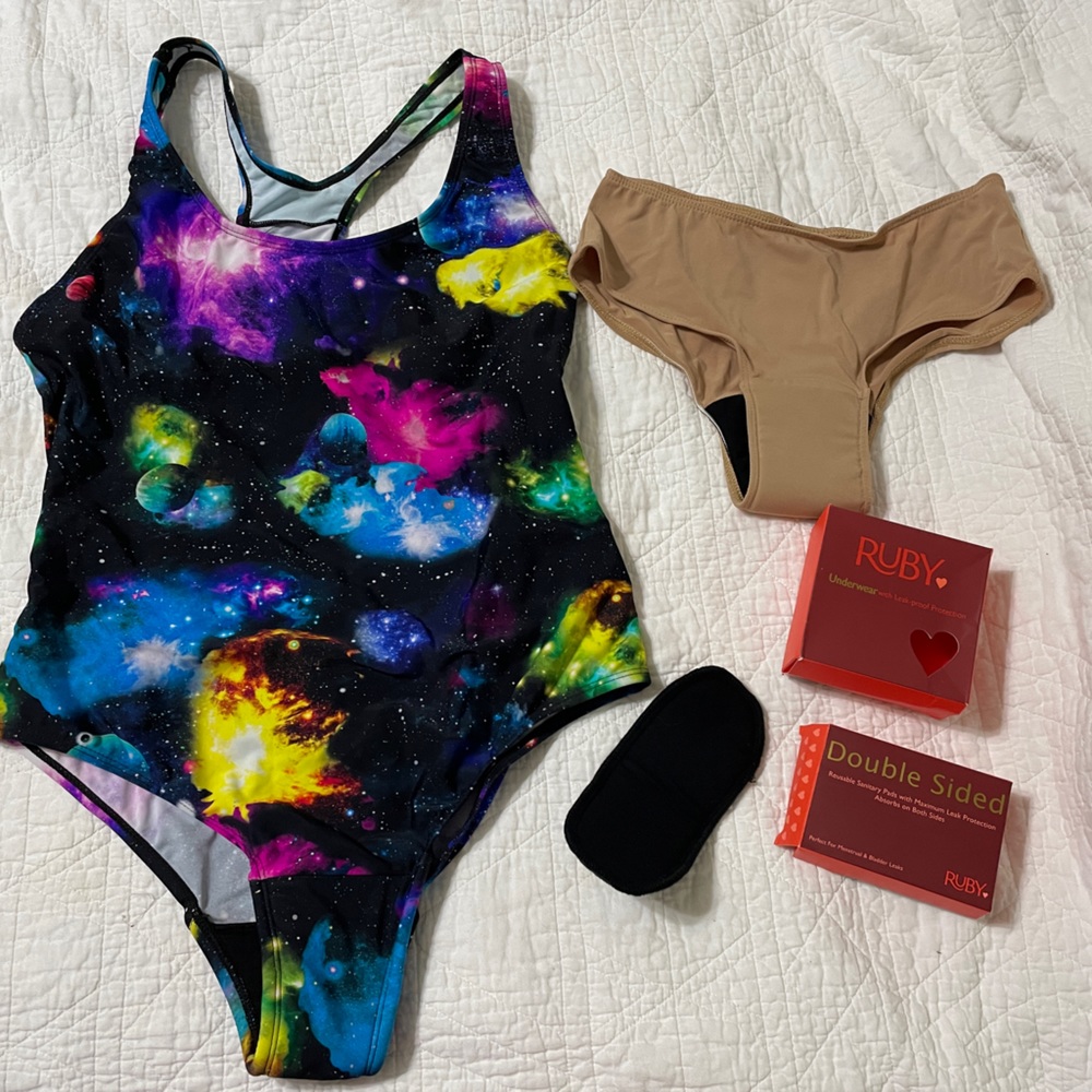 Ruby Love Lg period racer back swimsuit / Out of This World